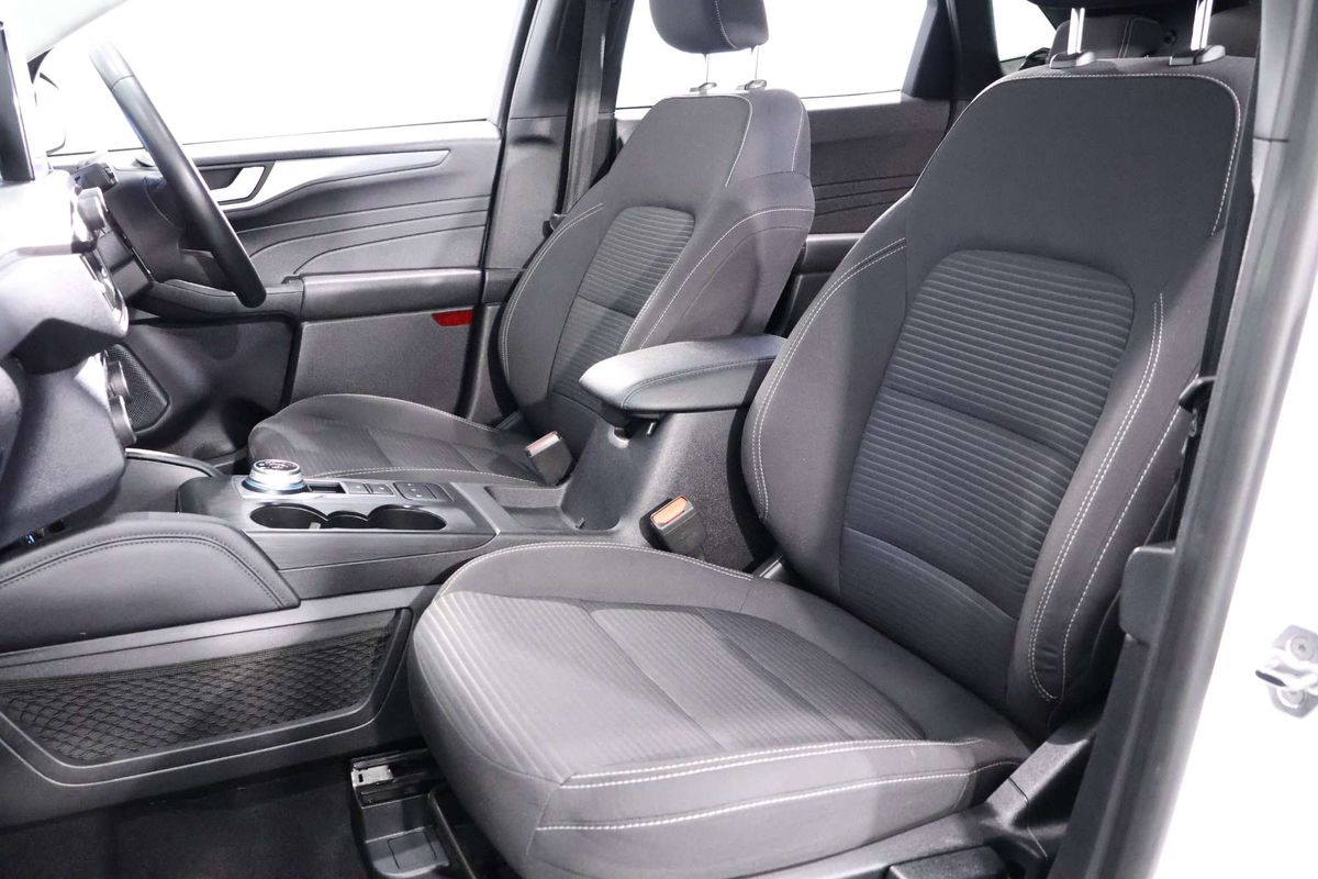 2022 Ford Escape ST-Line ZH