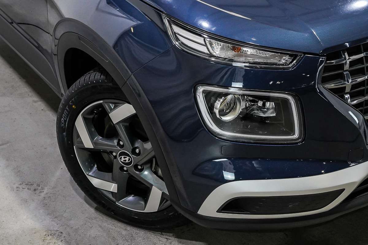 2021 Hyundai Venue Elite QX.V4