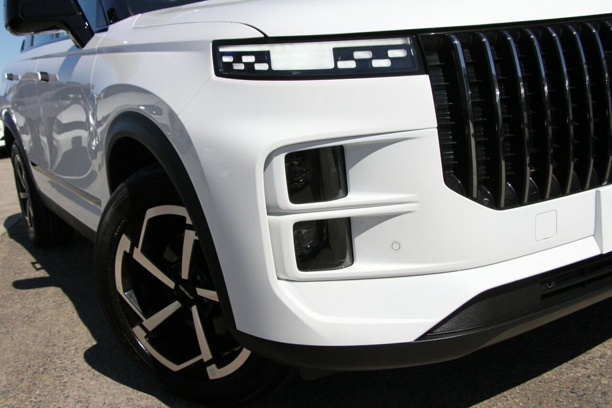 2025 OMODA JAECOO J7 Track