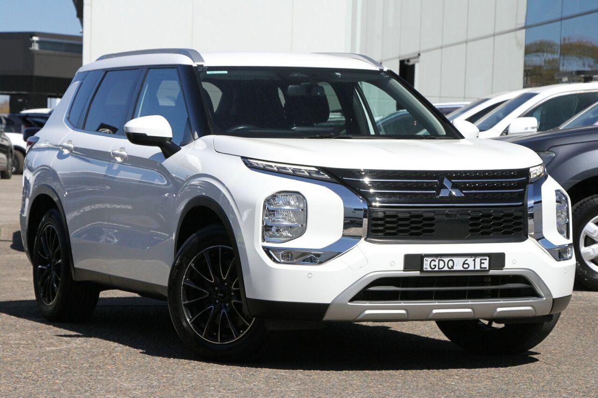 2021 Mitsubishi Outlander LS ZM