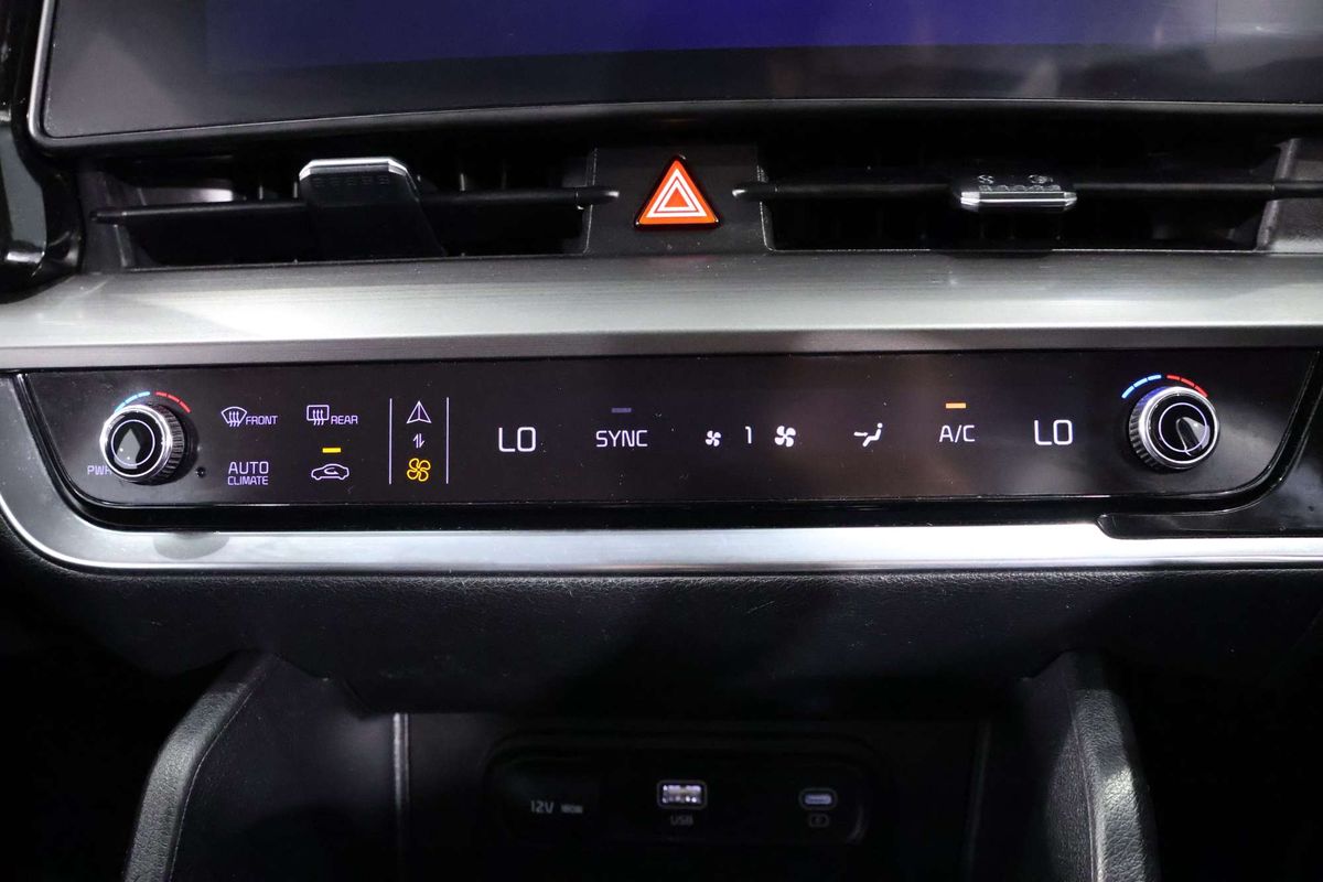 2023 Kia Sportage SX NQ5