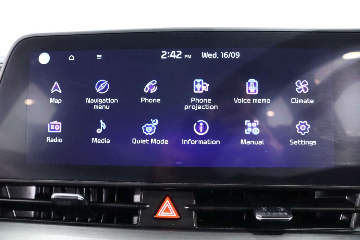 2023 Kia Sportage SX NQ5