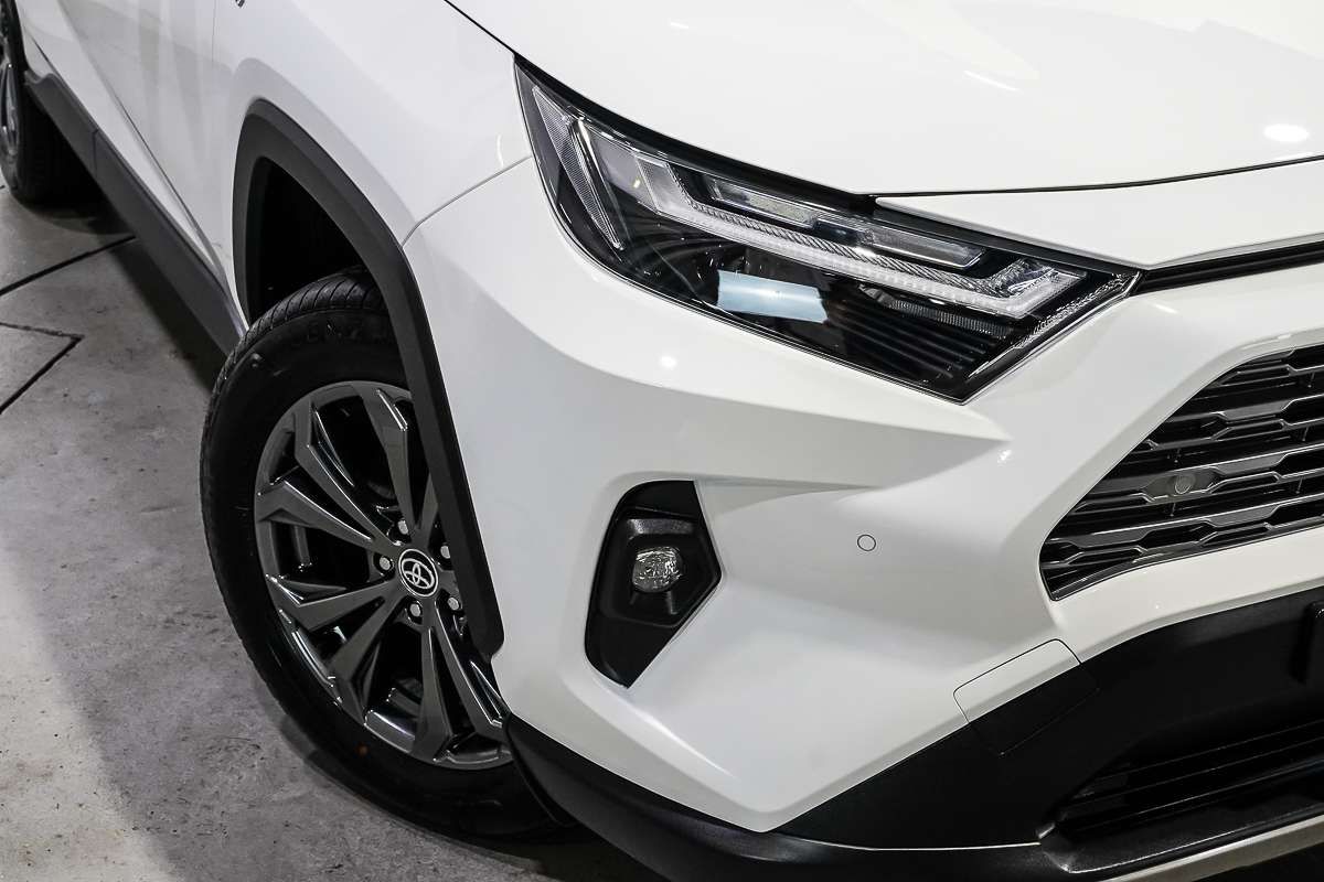 2025 Toyota RAV4 GXL AXAH52R