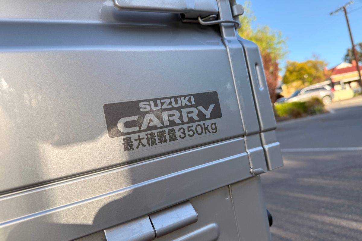 2004 Suzuki Carry