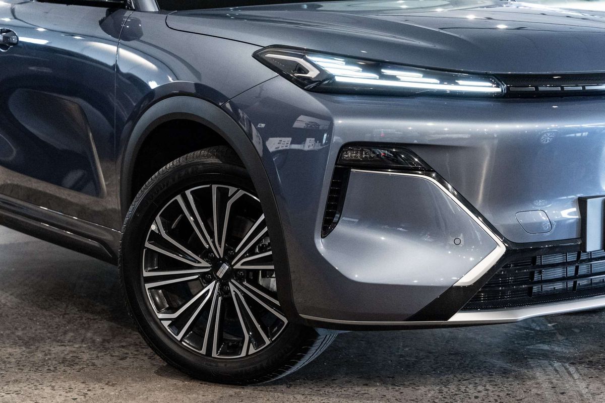 2026 Geely Starray EM-i Inspire Extended Range P145