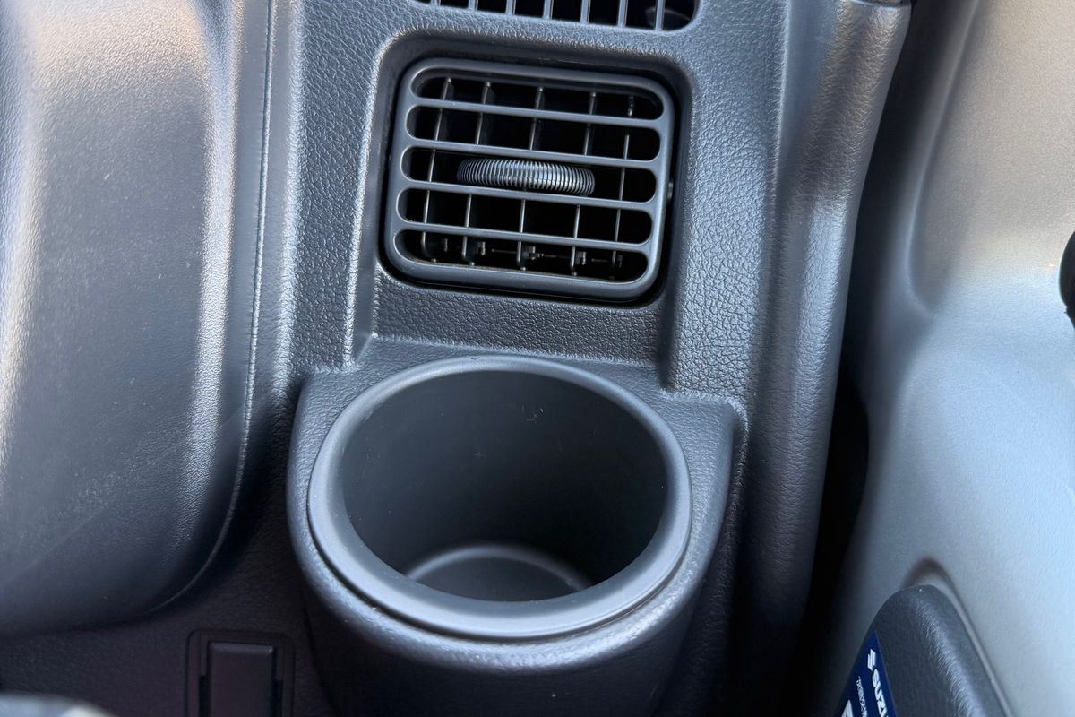 2004 Suzuki Carry