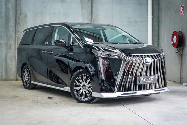 2025 GAC M8 PHEV Luxury