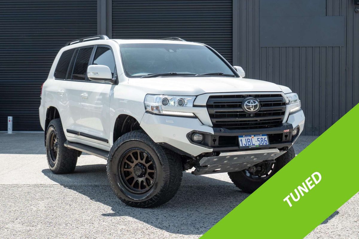 2016 Toyota Landcruiser Sahara VDJ200R