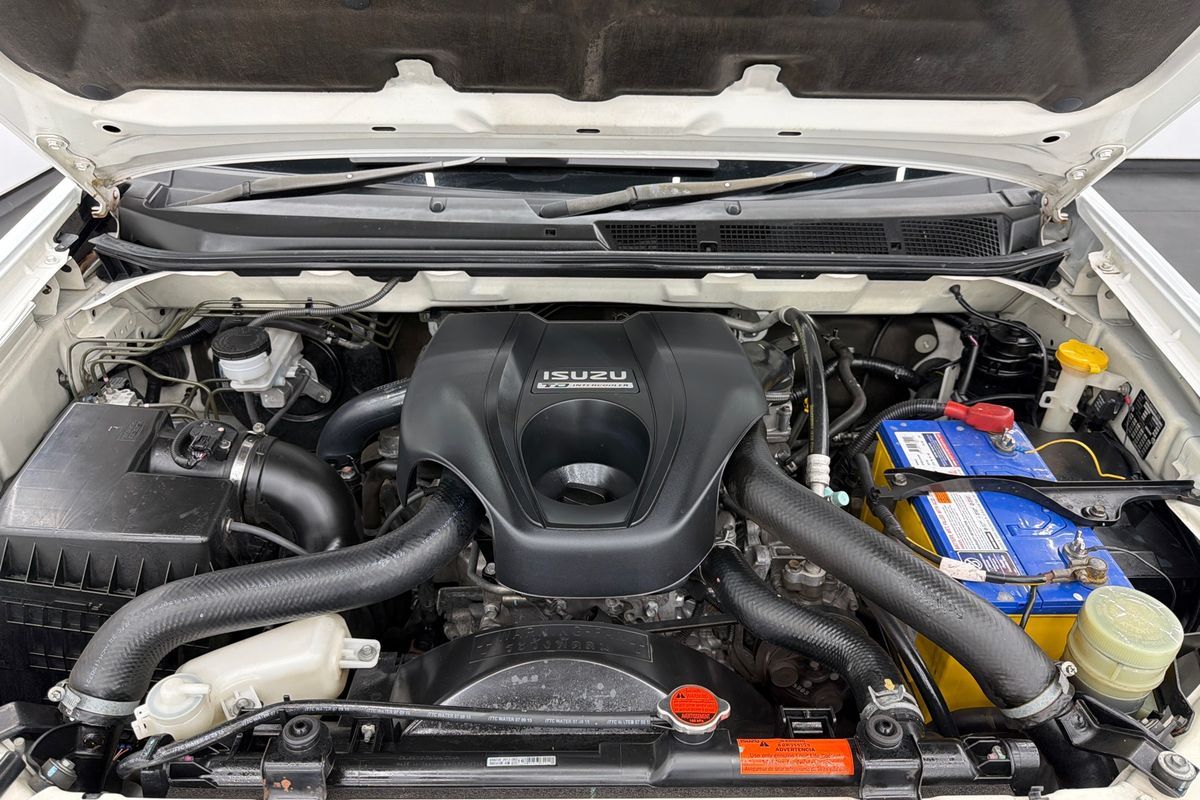 2016 Isuzu MU-X LS-U