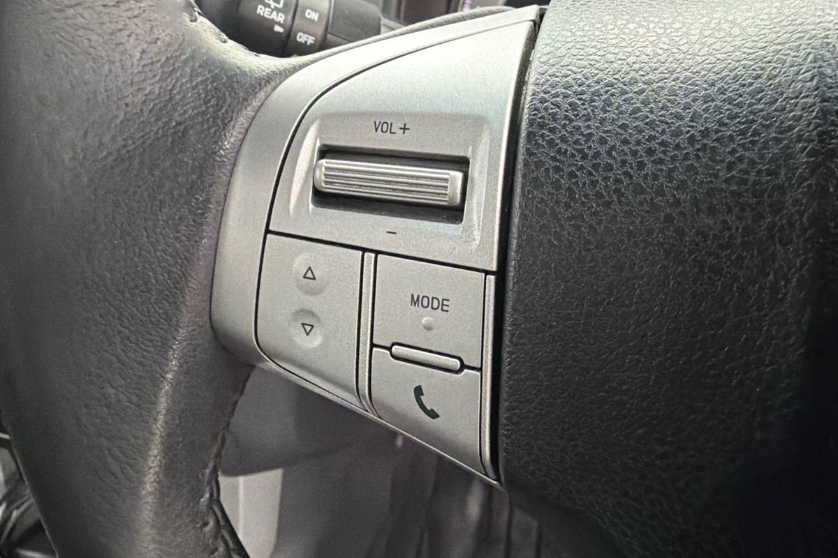 2016 Isuzu MU-X LS-U