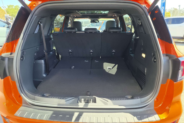 2026 Ford Everest Wildtrak 3.0L thumb-6