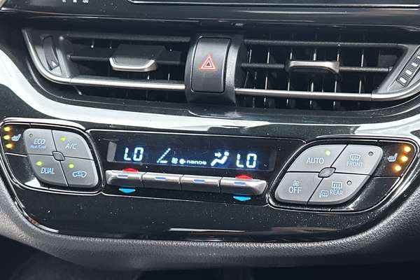 2018 Toyota C-HR Koba NGX50R thumb-16