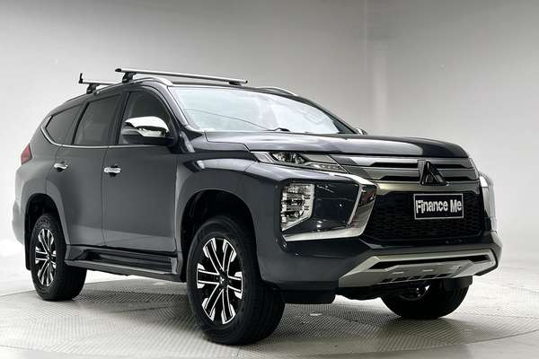 2021 Mitsubishi Pajero Sport GLS QF thumb-0