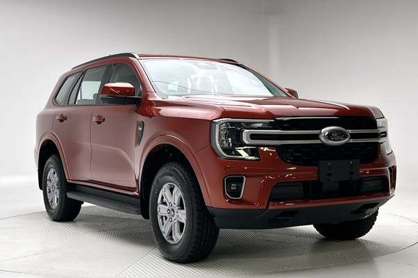 2023 Ford Everest Ambiente 2.0L