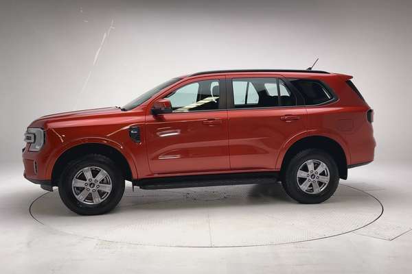 2023 Ford Everest Ambiente 2.0L thumb-6