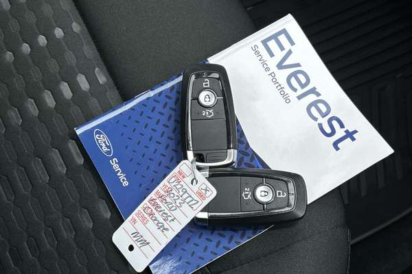 2023 Ford Everest Ambiente 2.0L thumb-22