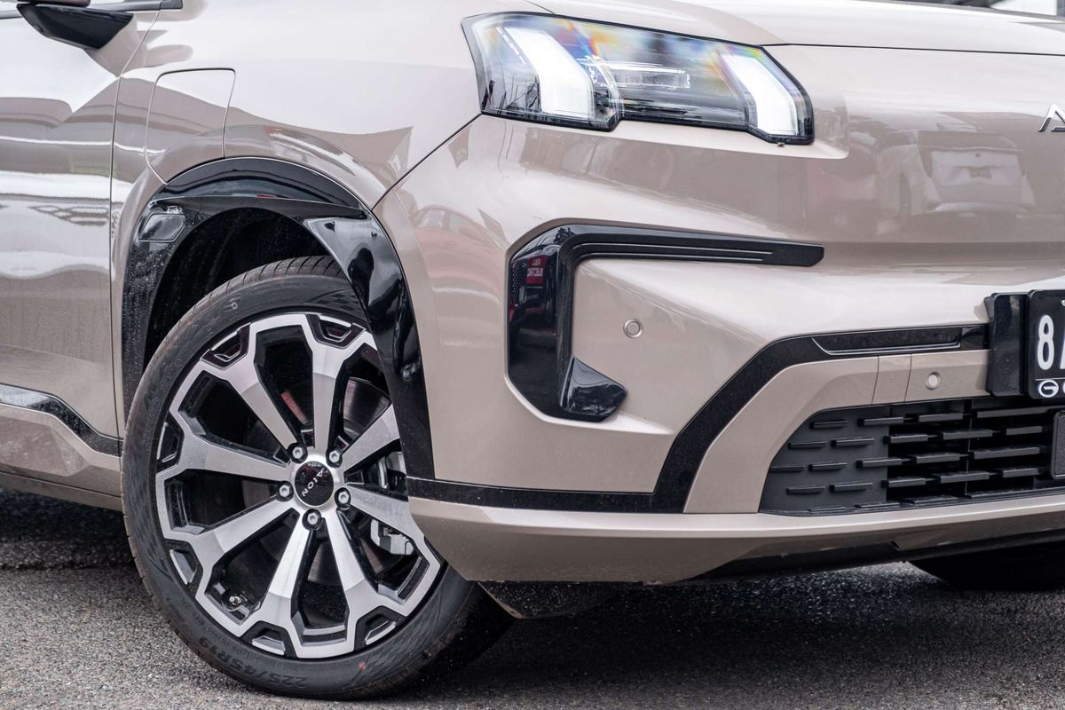 2026 Aion V Luxury