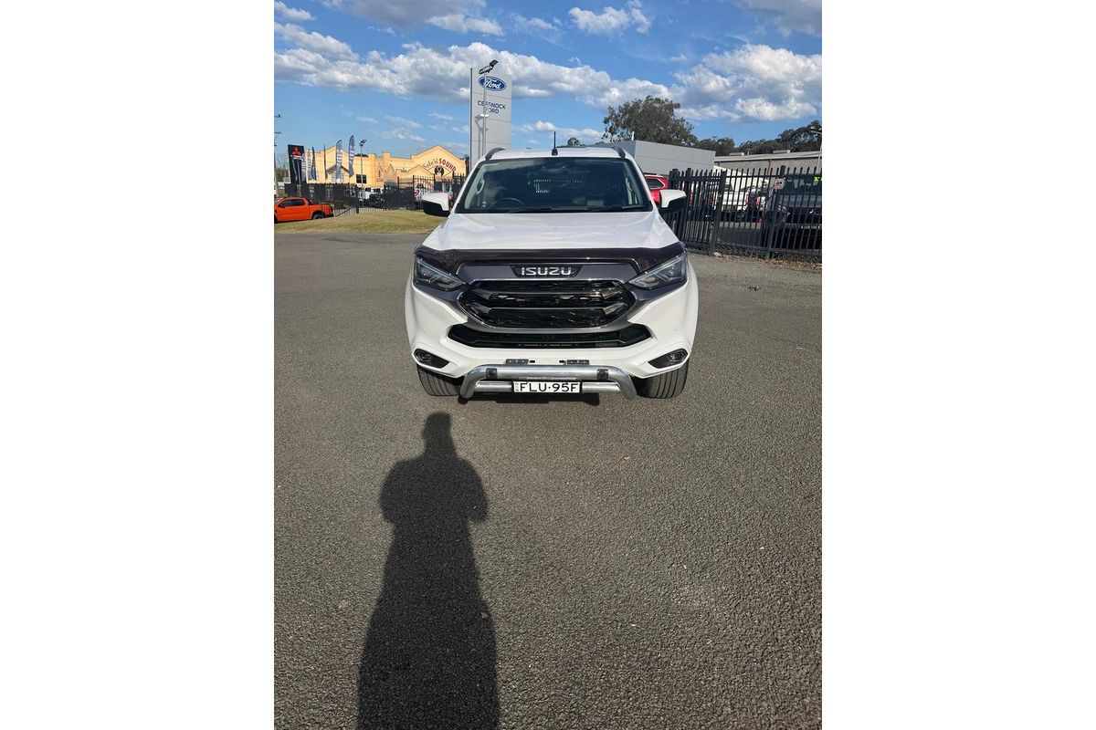 2024 Isuzu MU-X LS-T
