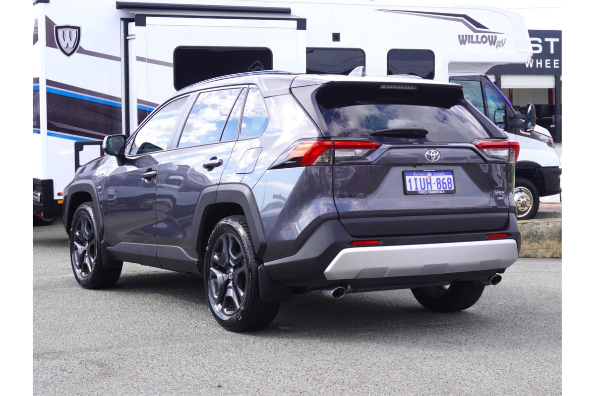2025 Toyota RAV4 Edge AXAH54R