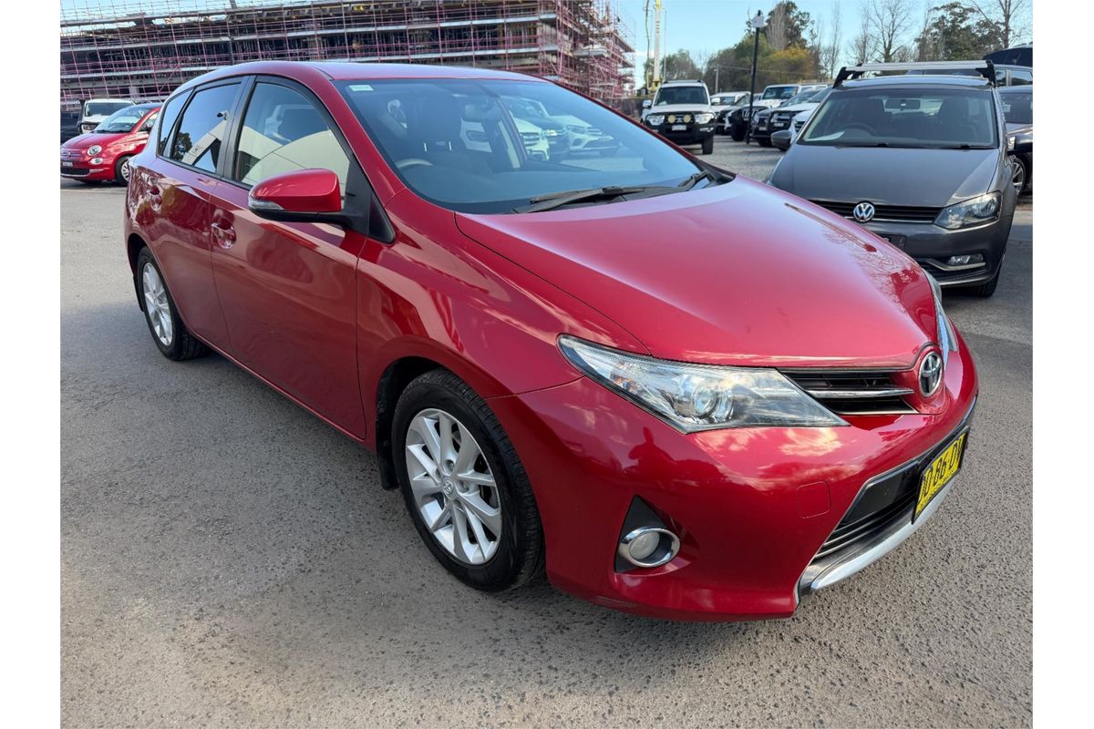 2013 Toyota Corolla Ascent Sport ZRE182R