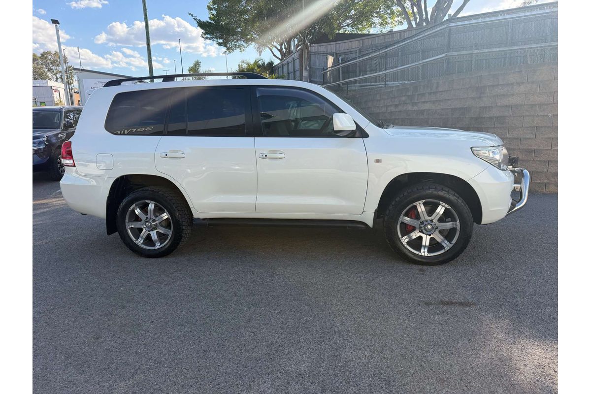 2009 Toyota Landcruiser Sahara VDJ200R