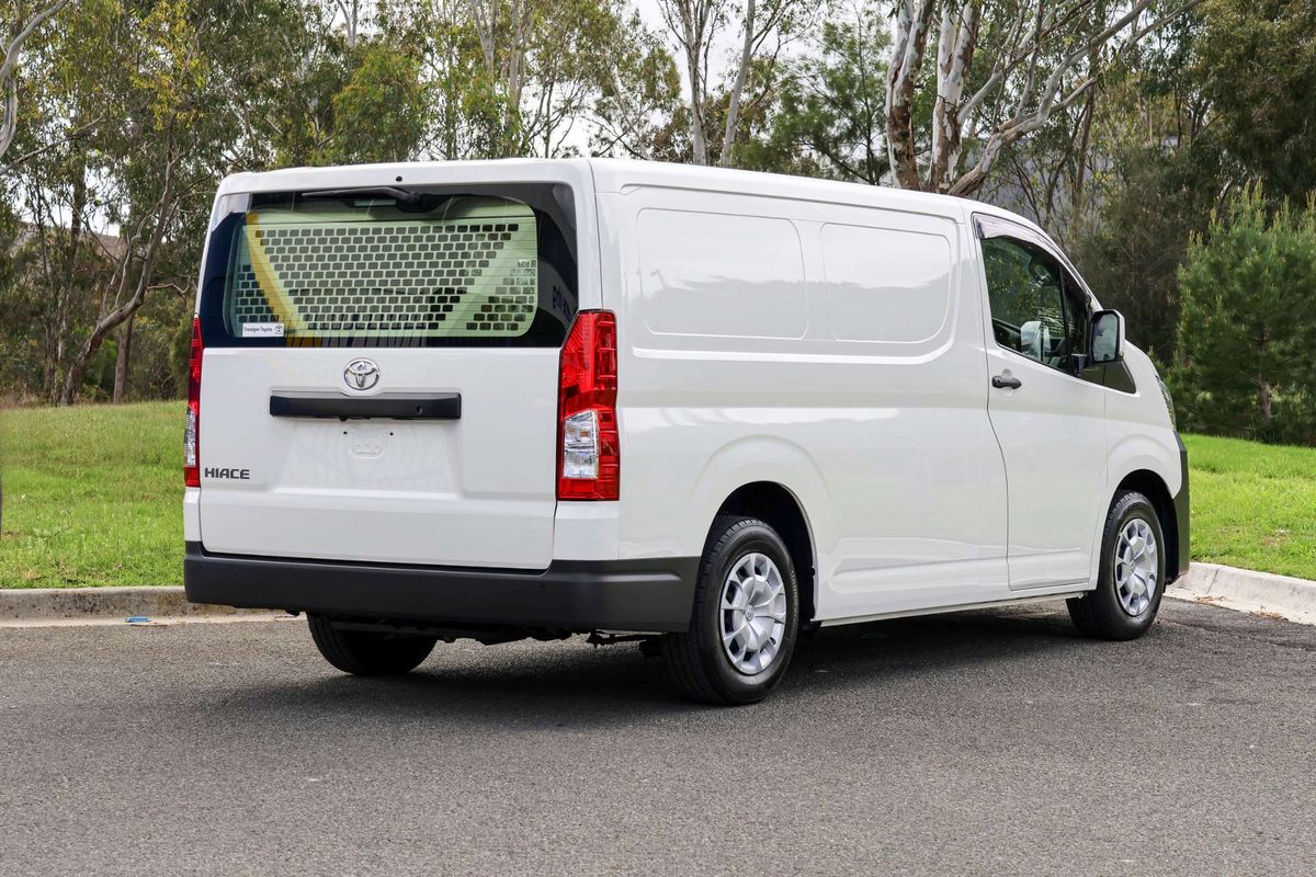 2024 Toyota Hiace GDH300R LWB image 9