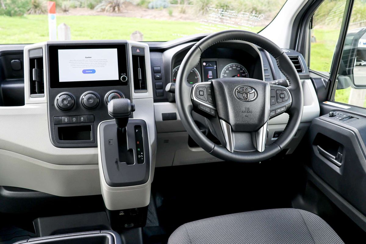 2024 Toyota Hiace GDH300R LWB image 14
