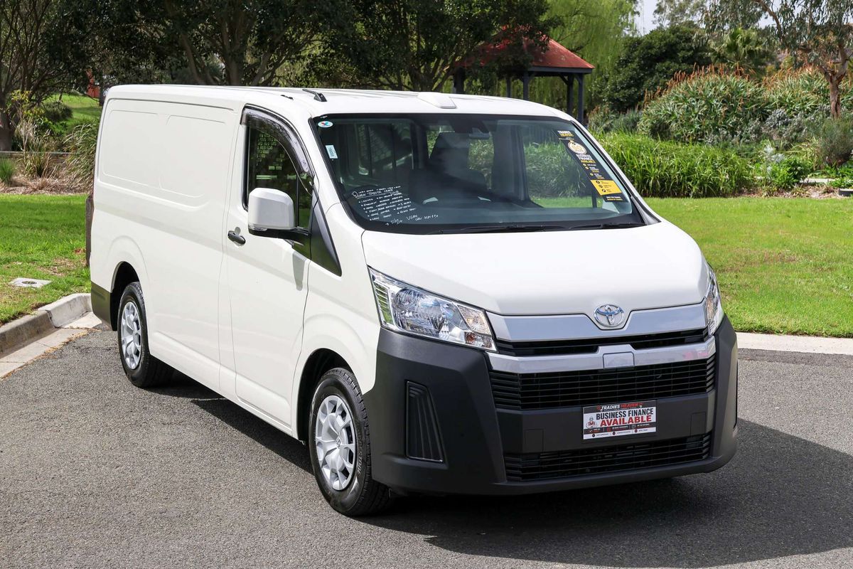 2024 Toyota Hiace GDH300R LWB image 29