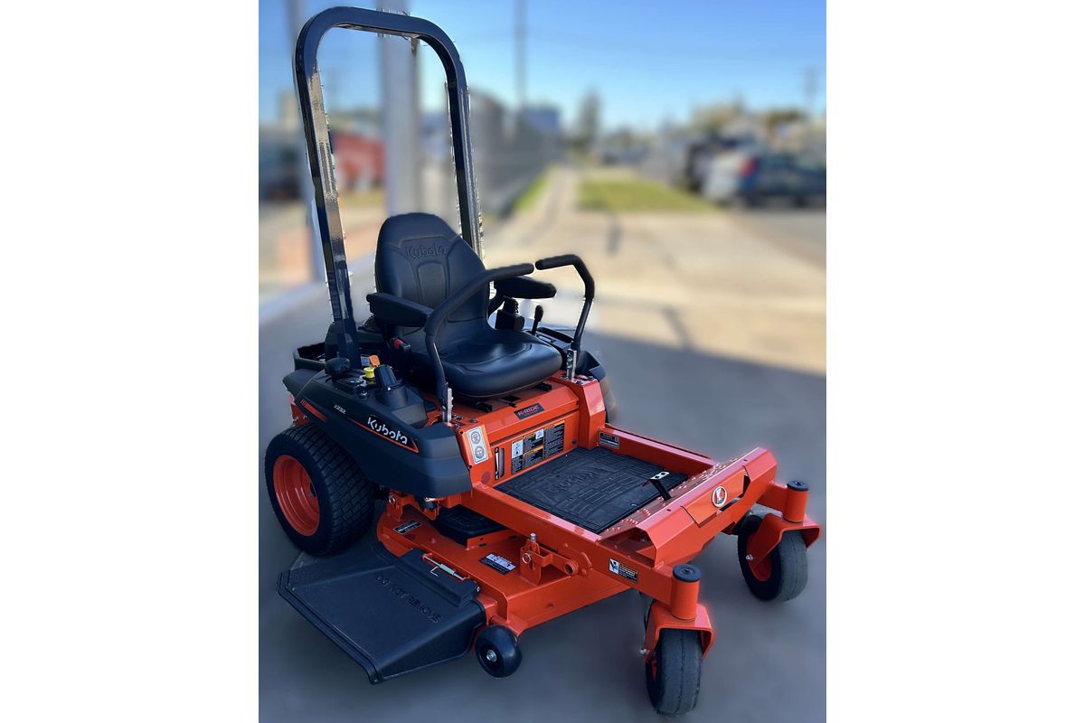 2025 Kubota Z232KW-42-AU