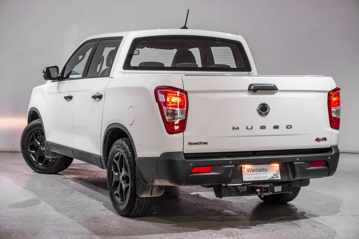 2021 KGM Musso Ultimate Q215 4X4