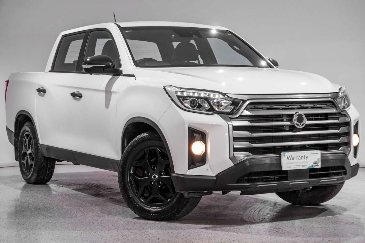 2021 KGM Musso Ultimate Q215 4X4