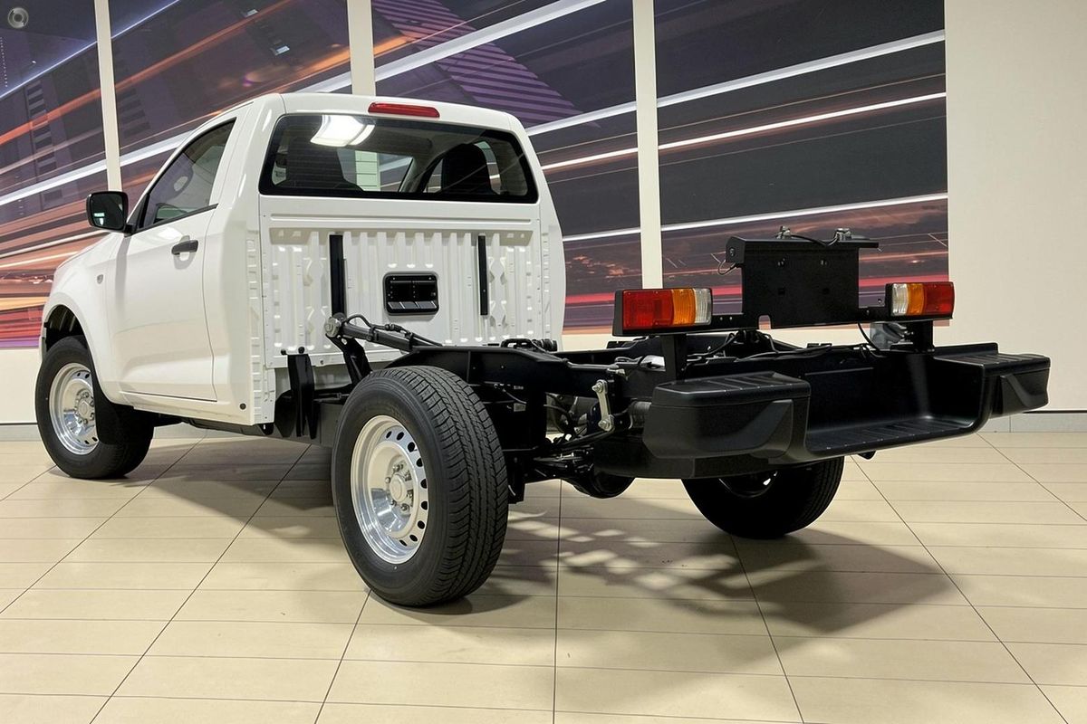 2026 Isuzu D-MAX SX High Ride Rear Wheel Drive image 5