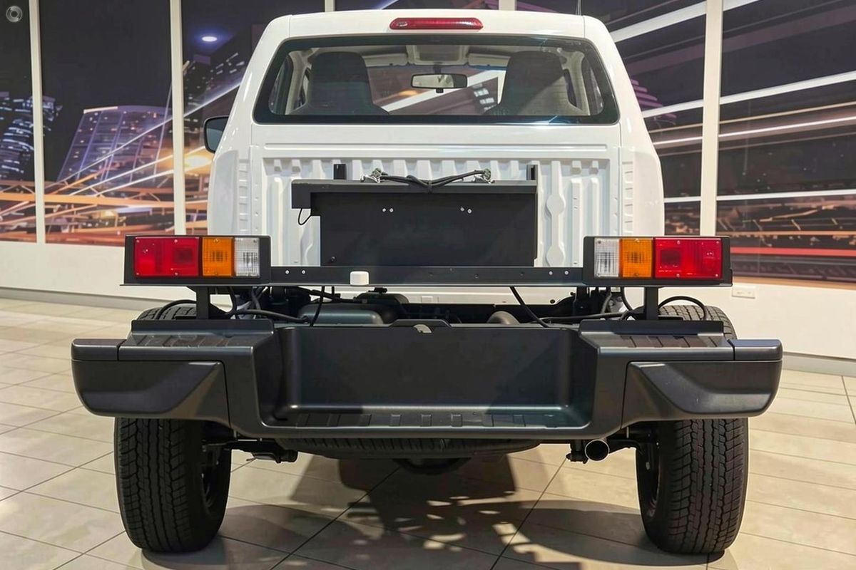 2026 Isuzu D-MAX SX High Ride Rear Wheel Drive image 6
