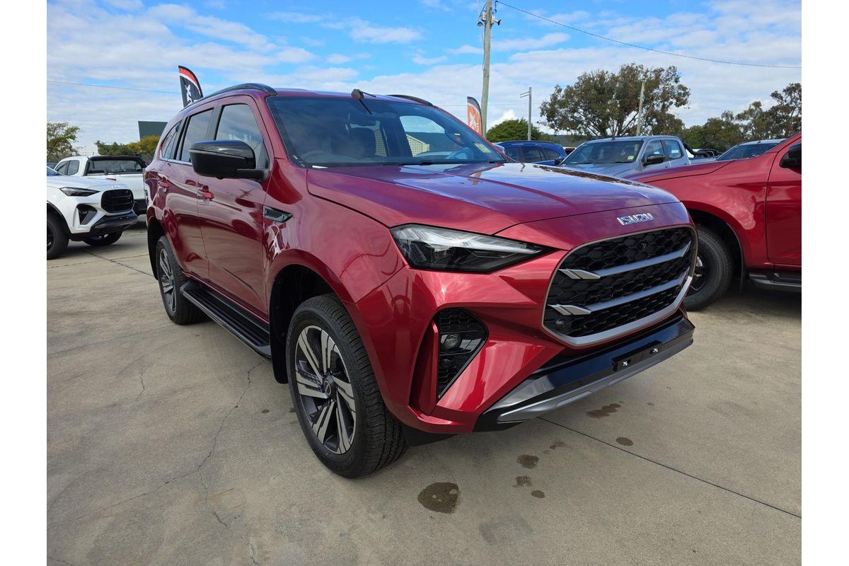 2026 Isuzu MU-X LS-T