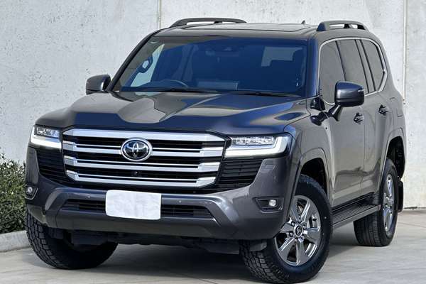 2024 Toyota Landcruiser VX FJA300R