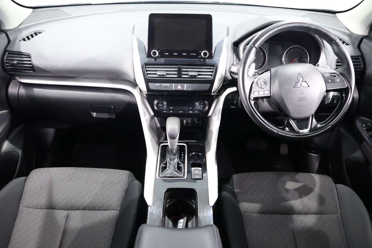 2023 Mitsubishi Eclipse Cross LS YB