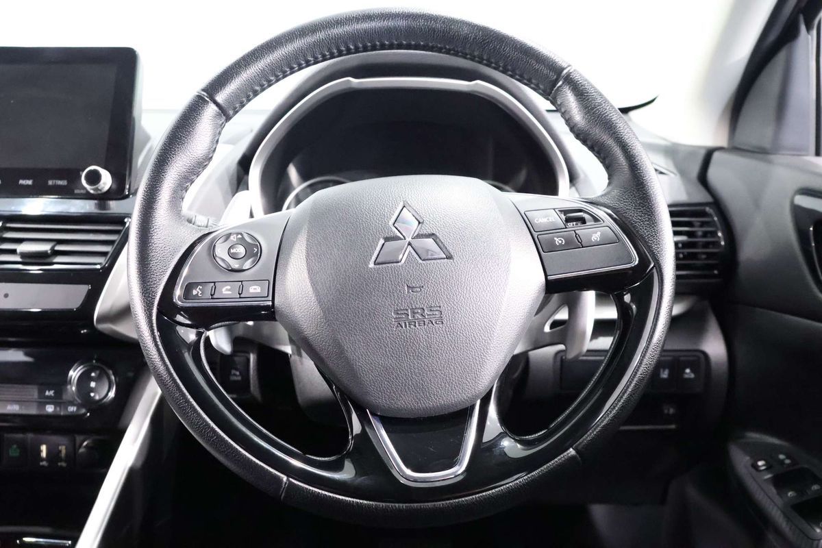 2023 Mitsubishi Eclipse Cross LS YB