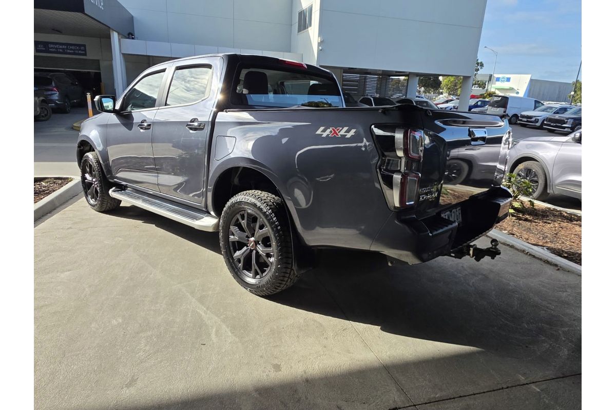 2021 Isuzu D-MAX LS-U 4X4 image 5