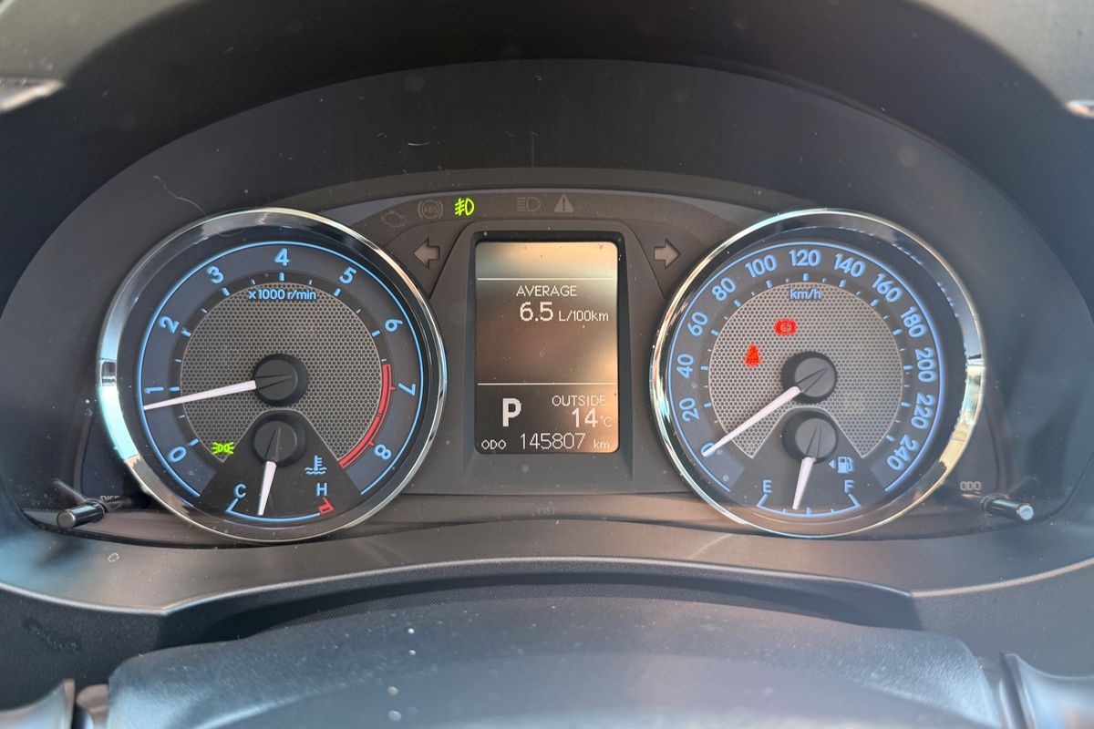 2015 Toyota Corolla SX ZRE172R