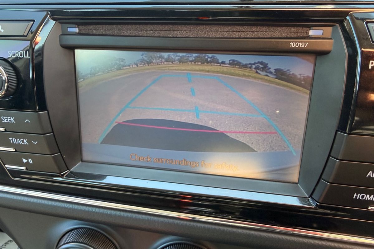 2015 Toyota Corolla SX ZRE172R