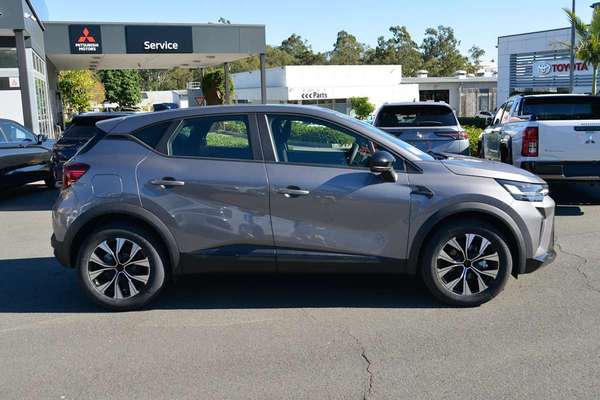 2025 Mitsubishi ASX LS XE thumb-4