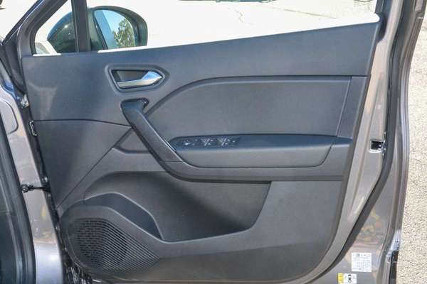 2025 Mitsubishi ASX LS XE thumb-15