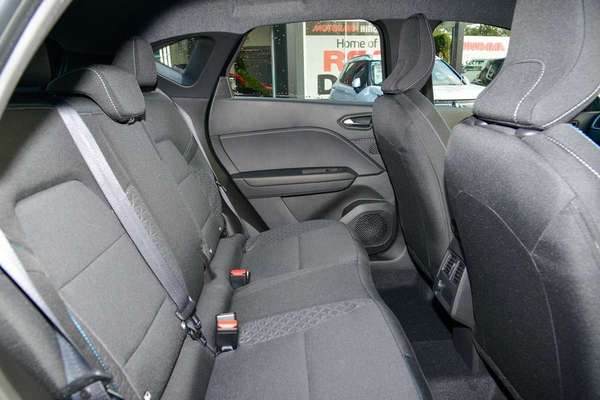 2025 Mitsubishi ASX LS XE thumb-8