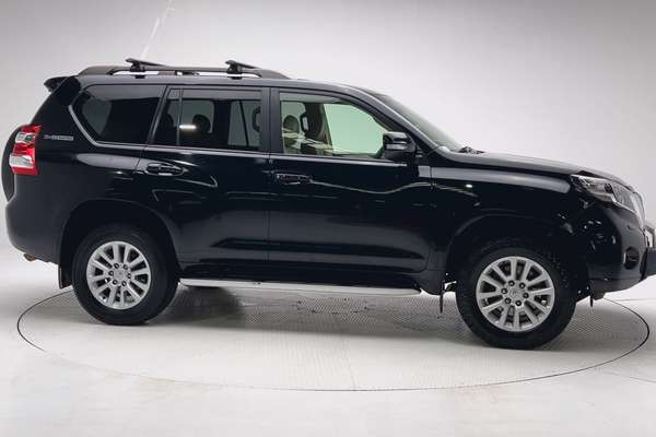 2016 Toyota Landcruiser Prado VX GDJ150R thumb-3