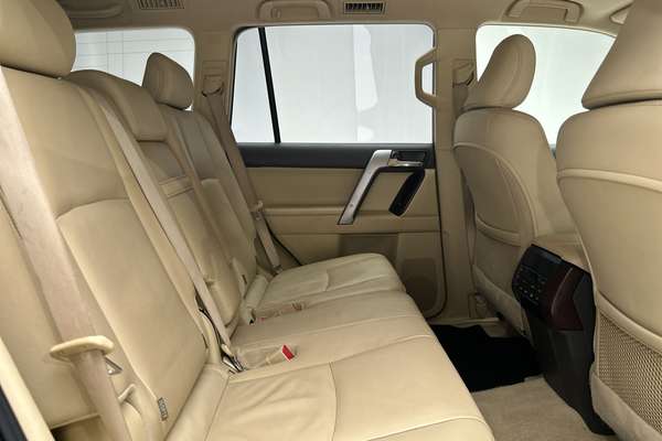 2016 Toyota Landcruiser Prado VX GDJ150R thumb-11