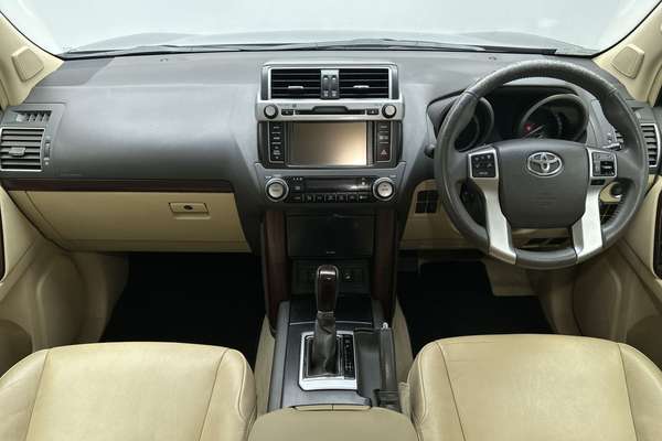 2016 Toyota Landcruiser Prado VX GDJ150R thumb-19