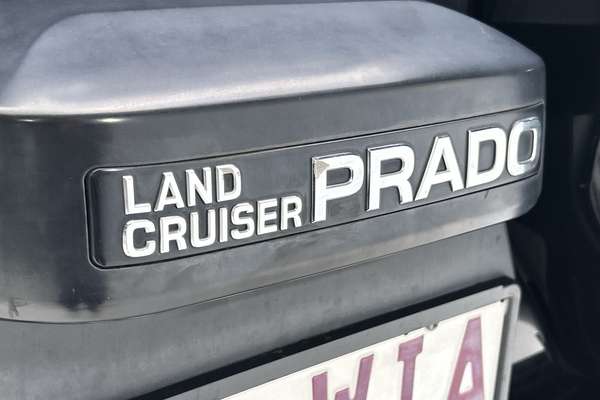 2016 Toyota Landcruiser Prado VX GDJ150R thumb-21