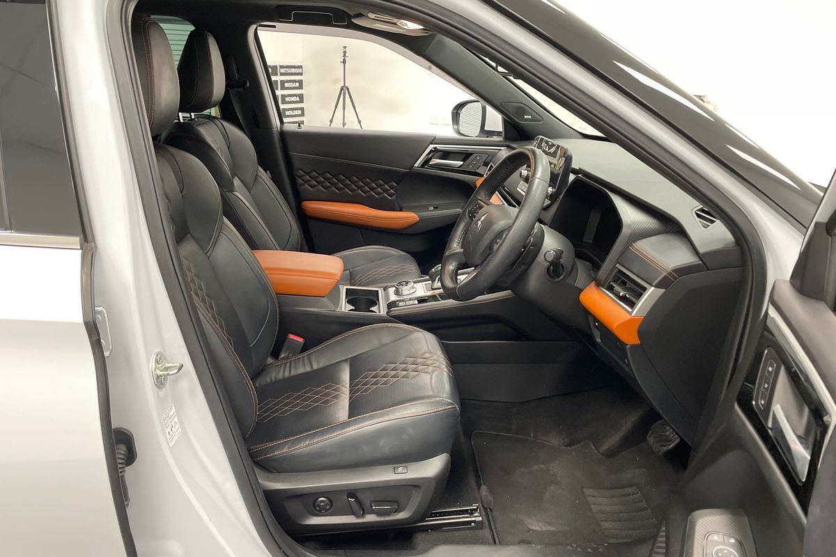 2023 Mitsubishi Outlander Exceed Tourer ZM