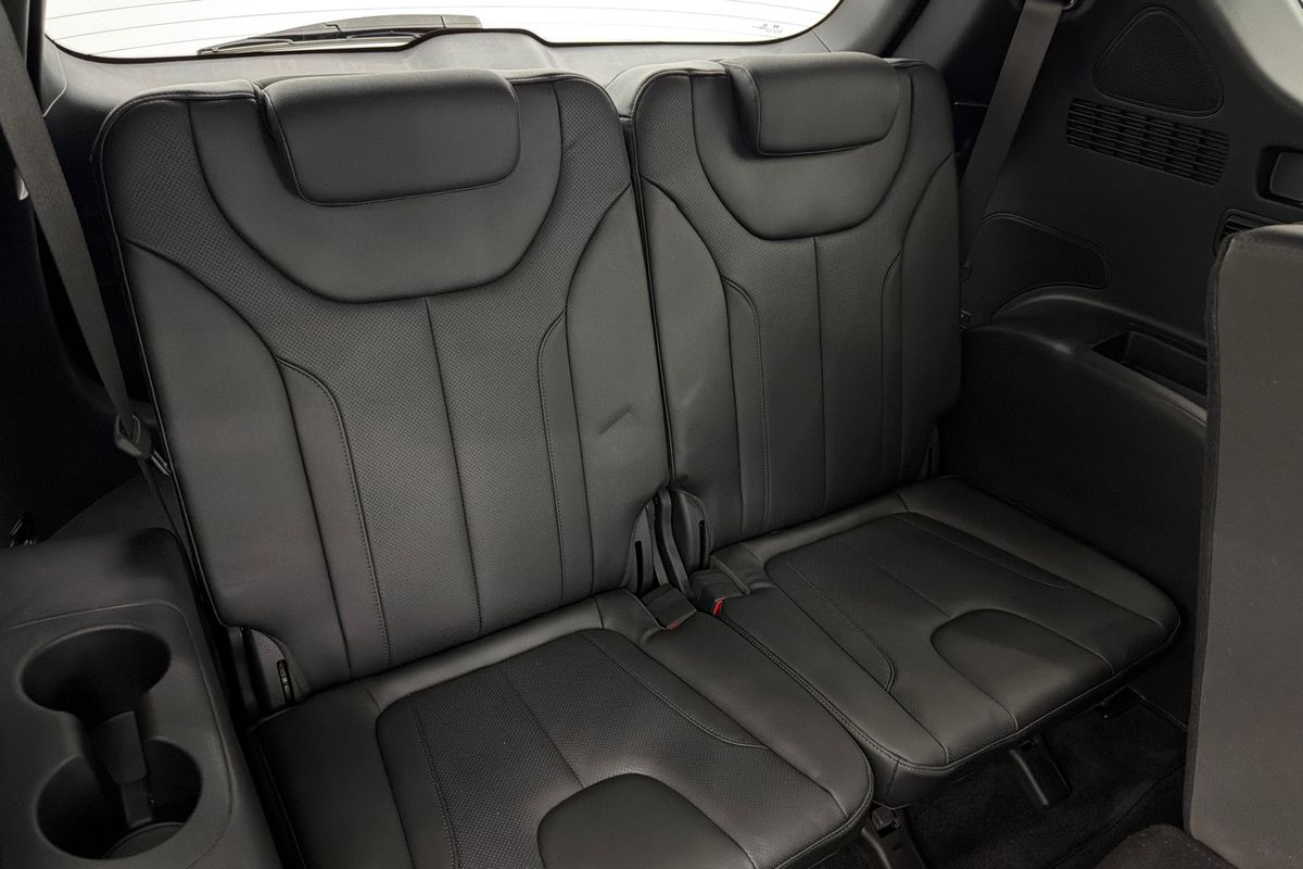 2020 Hyundai Santa Fe Highlander TM.2