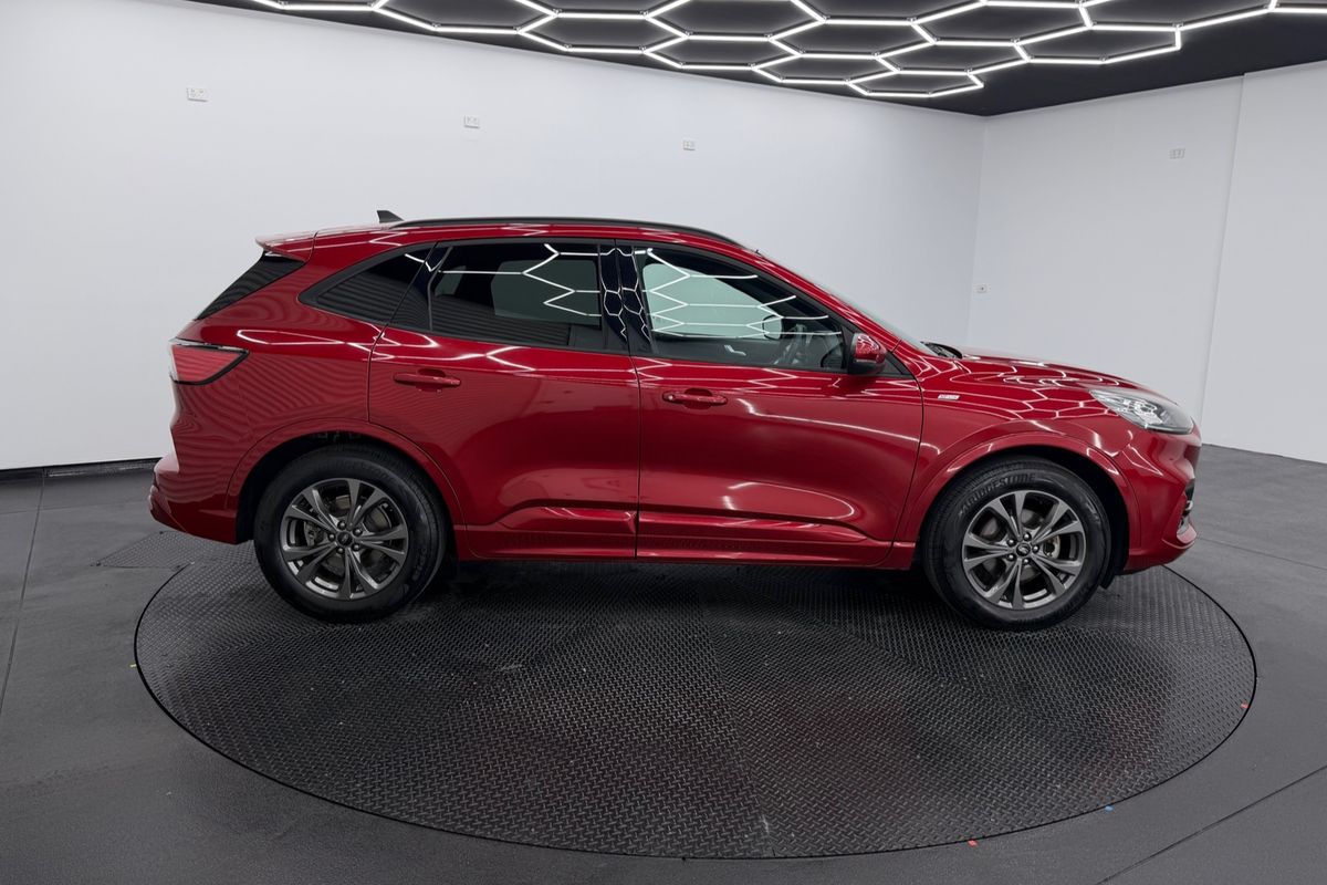 2020 Ford Escape ST-Line ZH